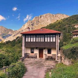 Casa Rural Ribota mountain getaway in Leon