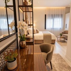 MELIGEO Suites Center of IOANNINA, hotelli Ioánninassa