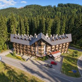 Effect Malina Residence Hotel, hotell i Pamporovo
