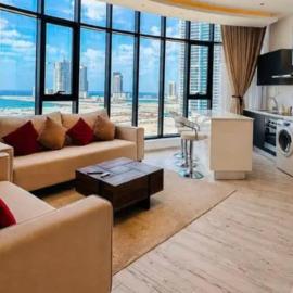 Apartment Sea View，位于Seef的酒店