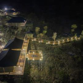 세렝게티 국립공원에 위치한 호텔 BECH Serengeti Luxury Camp
