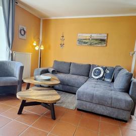 Feriendorf Rugana - Komfort Appartement mit 2 Schlafzimmern und Terrasse C05, hotel i Dranske