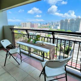 Chill Sip Stay Cozy 2BR with View in Taguig
