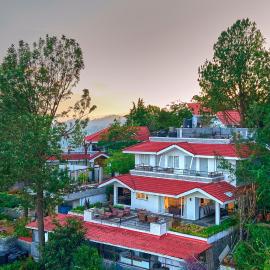 Cozy Retreat Inn Ooty by VOYE HOMES