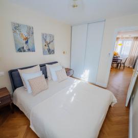 Luxe Neuf - Parking Rue Gratuit - 4mn à pied Gare RER B Arcueil Cachan - 10mn Paris RERB - AC - Climatisation - Netflix inclus - From 1 to 6 guests
