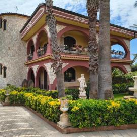 Villa del Papiro - Charme Apartments con Piscina, hotel em Avola