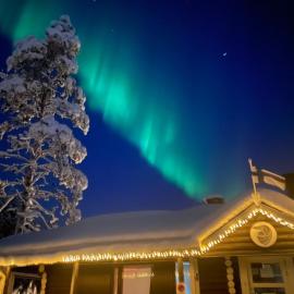 Kätkä Lake Lodge، فندق في Tervola
