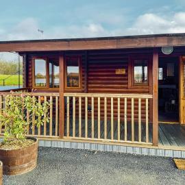 Bosworth Lakeside Lodges, hotell i Carlton