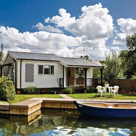 Bure-Way And Rosemere, hotel a Wroxham