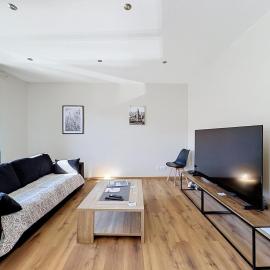 Apartment 10pers Aubière , Parking, WiFi - TV