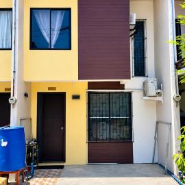 EA 21 Cozy 2BR Home near Mactan Airport