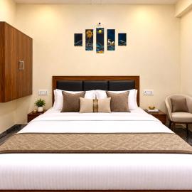 Hotel Brij Stay - A Luxury Property in Vrindavan #Near Prem Mandir #Parking #AC Rooms #Peaceful Location #Couple Friendly, hotel u gradu Vrindavan