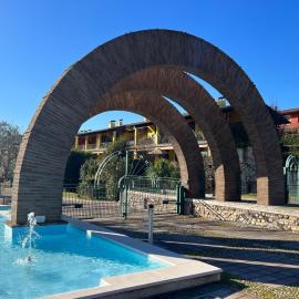 Gardasole family pool, wi-fi, private garden Garda Pleasure By Bookinggardalake