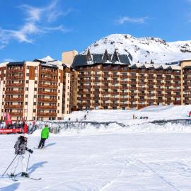 Ski In Ski Out Balcon Vue Dégagée sur les Pistes - Val Thorens, hotel v destinaci Val Thorens