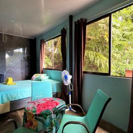 Rose House, Mono titi, third floor