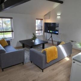 The Upper Nest – 2-bedroom flat in Stroud