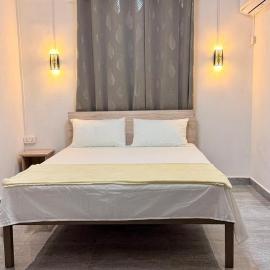 Lake View Apartment-Belle Mare