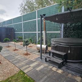 RAJSKIE REZYDENCJE-LUXURY SPA Jacuzzi i Sauna, hotel sa Bilcza