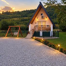 Lajla Una Home, hotel din Orašac