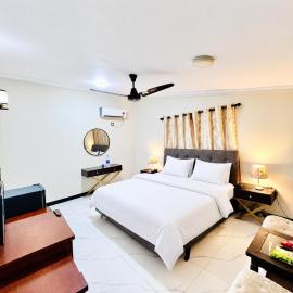 Waves Guest House Clifton Khi
