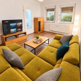 The Private Bungalow - Entire Home, hotel a Dresden