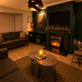 Ardee Retreat - Sleeps 6, Group Stays, Garden, Walk to Town