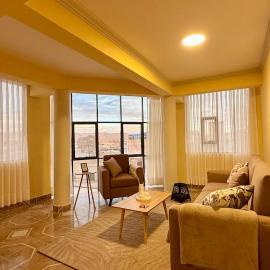 Centrally located with 2 queen bedrooms cozy and comfortable, hotel v destinaci Uyuni