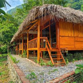 Pù Luông Bear house、Làng Chiêuのホテル