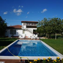 Вила Бела - Villa Bella - Near Kranevo and Albena, hotel a General-Kantardzhievo