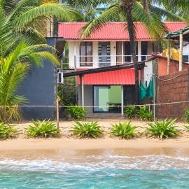 Gajananstay Beach Facing rooms In Beach Resort Gokarna โรงแรมในGokarn