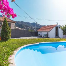 Villa Paixao by Atlantic Holiday: Machico'da bir otel