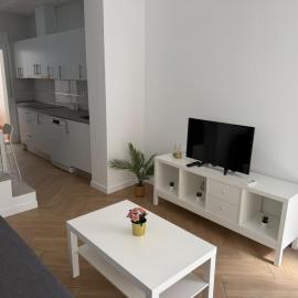 Casita coqueta cerca de Sevilla，拉阿爾加瓦的飯店