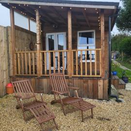 Gwelfryn Cabin, hotel v destinaci Crymmych Arms