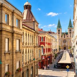 City Center & Old Town - Free Parking - Self Check-in