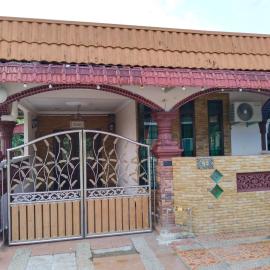 Sri Pagoh Homestay, hotel a Pagoh