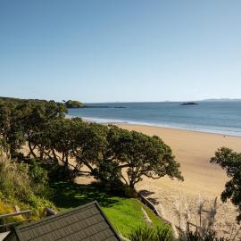 Sunlit Bay Villas, hotel a Coopers Beach