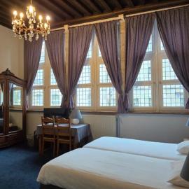 Erasmus Hotel