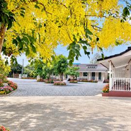 Pakdee House Homestay