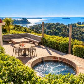 Crescent Villa - Stay Waiheke、Ostendのホテル