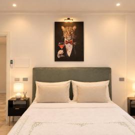 Crazi Suites