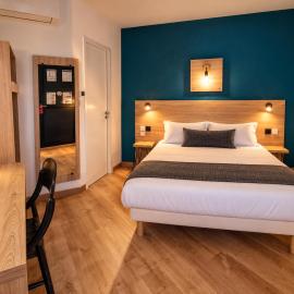 Mâcon Nord Hôtel, Ex Charme En Maconnais