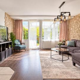 Golf Lodge - Ferienhaus mit privatem Garten in der Natur