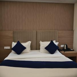 Hotel MR Stay, отель в городе Lohaghāt