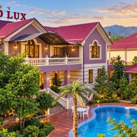 Luxury Villa & SPA Indoor & Outdoor Pool for 18 People, hotel a Ghazalkent Bekati