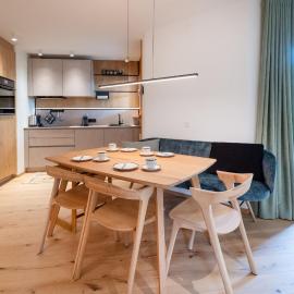 Apartment with hotel spa and pool