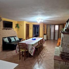 Pan Di Zucchero, hotel v destinaci Barbusi