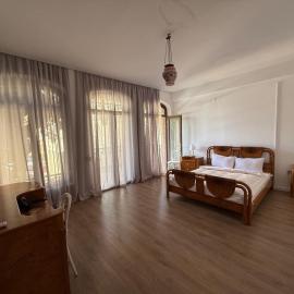 Pirosmani Hotel and Restaurant