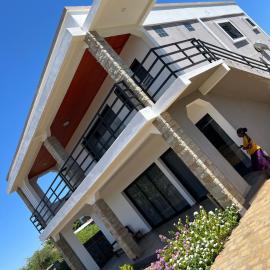 Bemoko Tropical Apartment, hotel em Bemoko