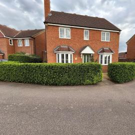 5 BR House - Clapham Bedford - Private Parking, hotel in Clapham