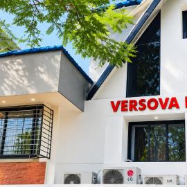 Hotel Versova Inn